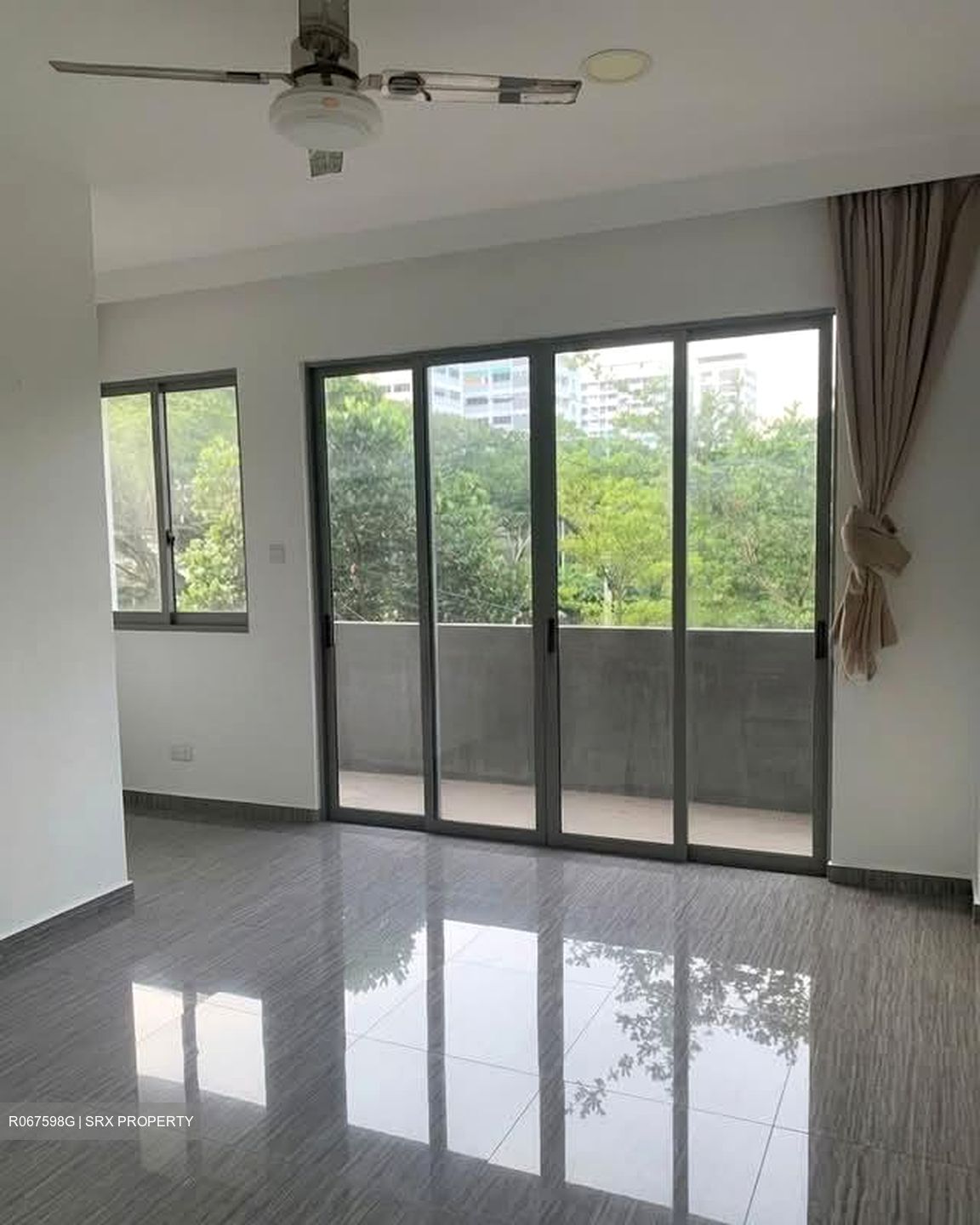 Nanyang Park (D19), Terrace #566165141